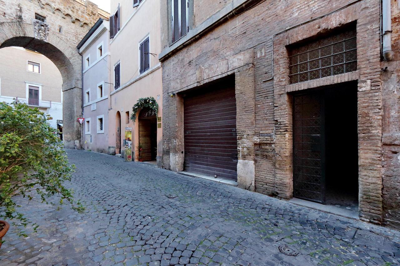 Characteristic Apartment Just Beside The Vatican Rome Luaran gambar